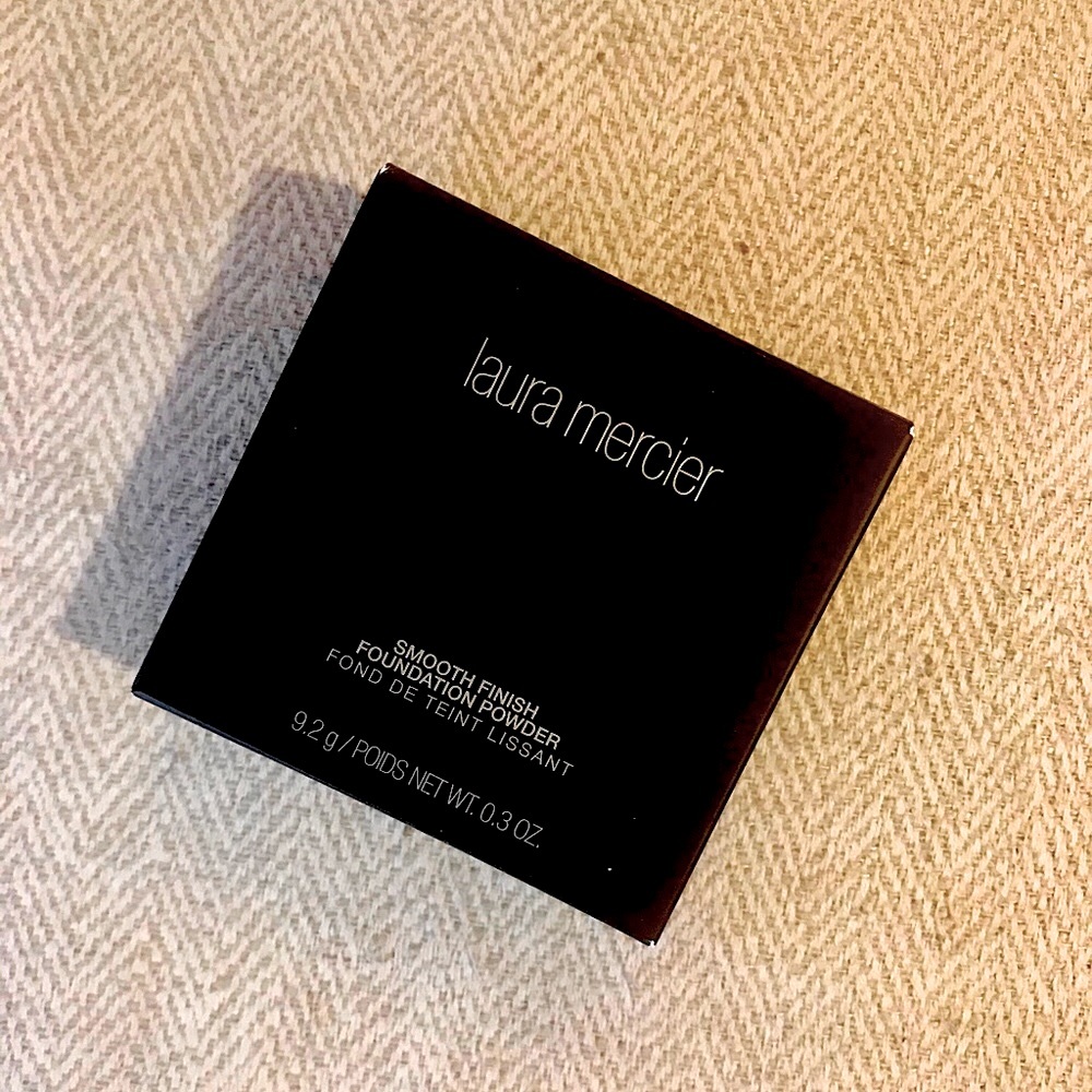 NEW Laura Mercier Smooth Finish Foundation Shade 5W1 - 14